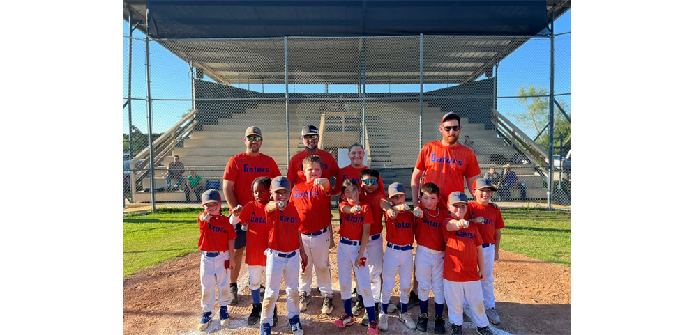 2025 Slugger Division Champions: Gators